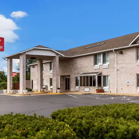 Econo Lodge Inn & Suites Fairview Heights St Louis