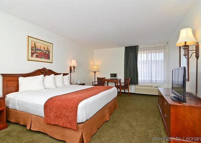 Hotel Econo & St Louis 4*